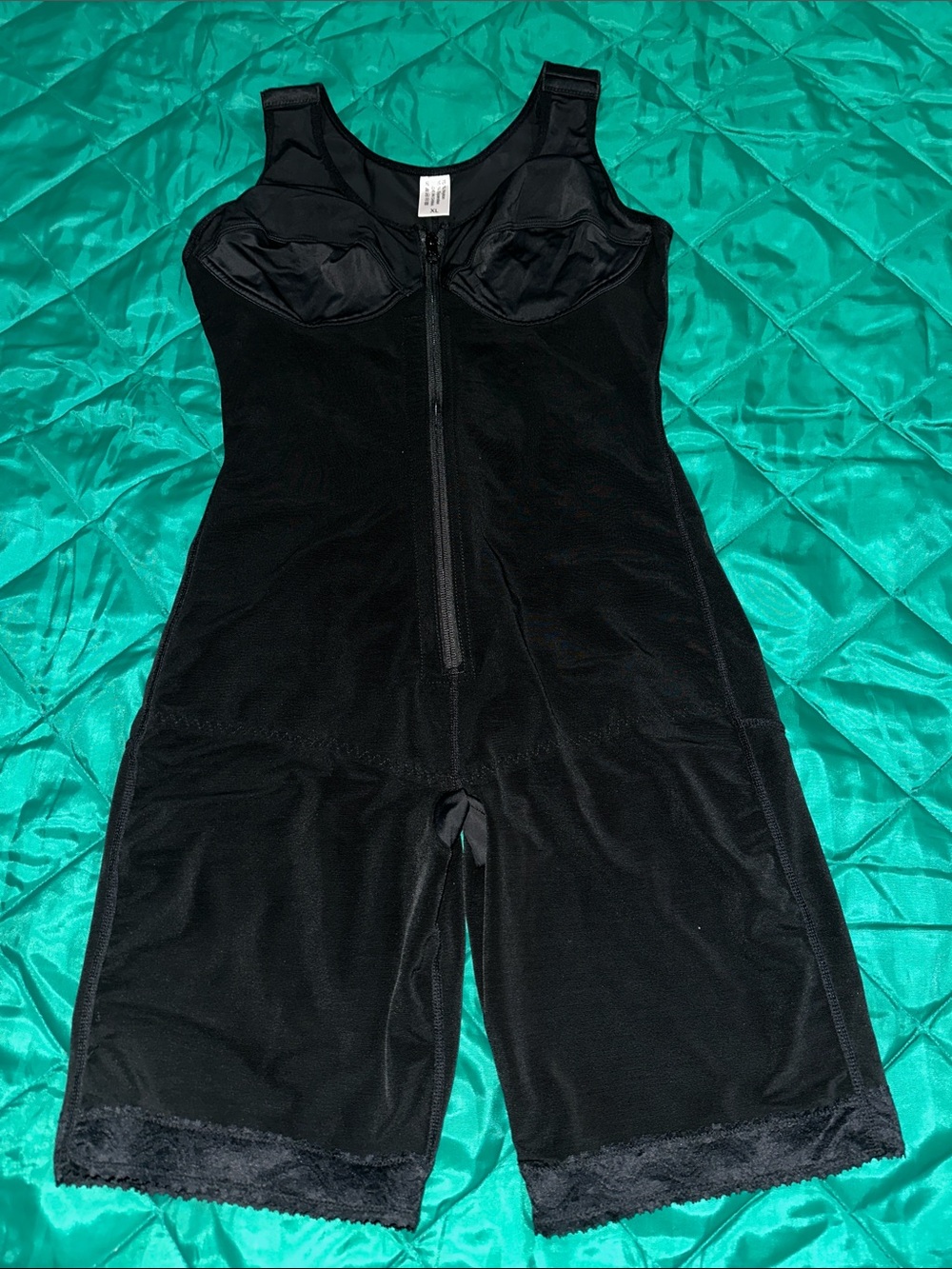 Black' Shapewear Bodysuit Shorts - Comfort Fit